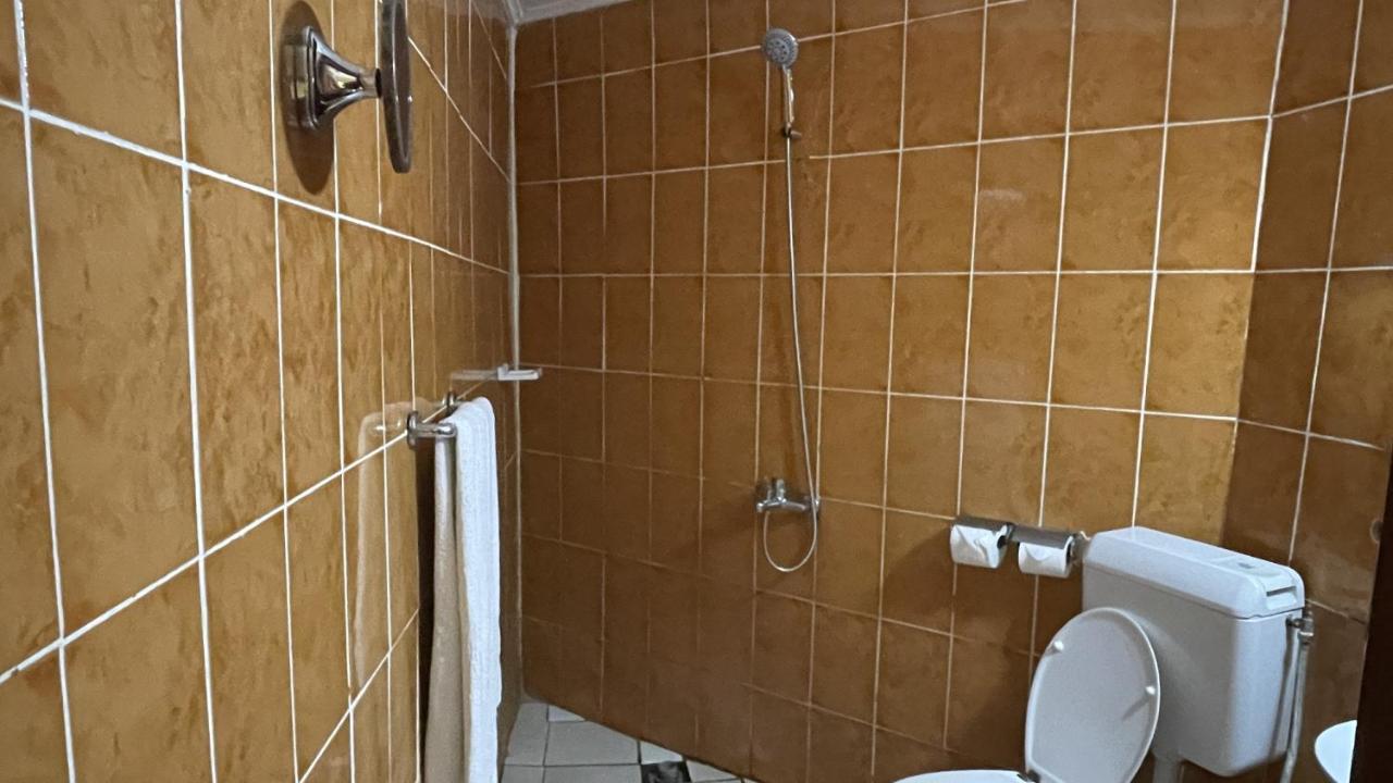 Hotel Les Polygones Kribi Luaran gambar