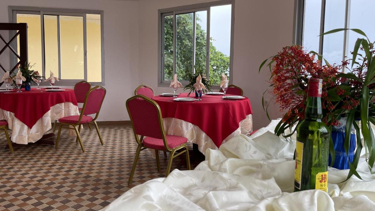 Hotel Les Polygones Kribi Luaran gambar