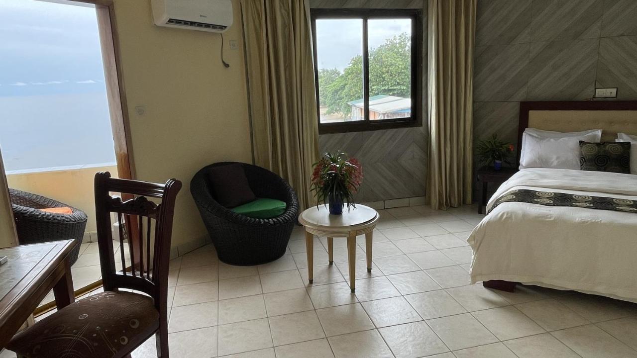 Hotel Les Polygones Kribi Luaran gambar
